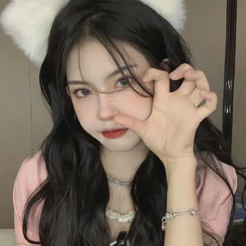 艾米丽·布莱尔的秘密
